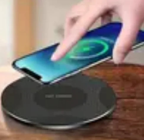 SwiftCharge: Wireless Charger Black