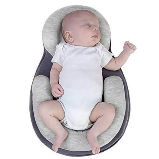 Travel-Ready Nest Baby Bed Grey