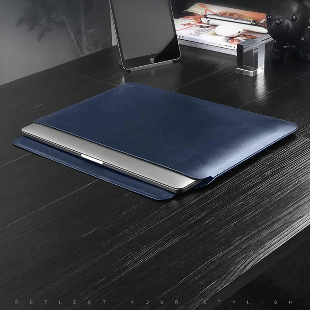 Sleek and Versatile Notebook Cover